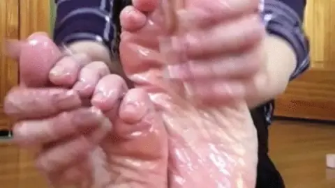 MANHANDLING SHINY SIZE 9'S